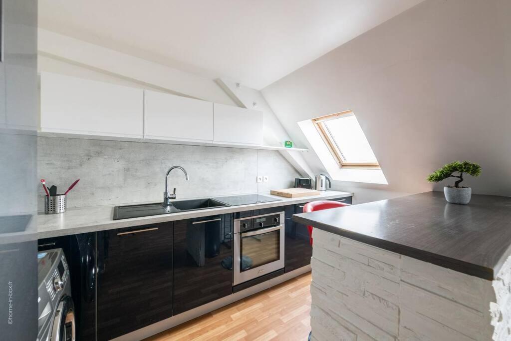 Apartamento La Belle Echappee Parisienne - Gare - Hyper Centre Les Mureaux Exterior foto